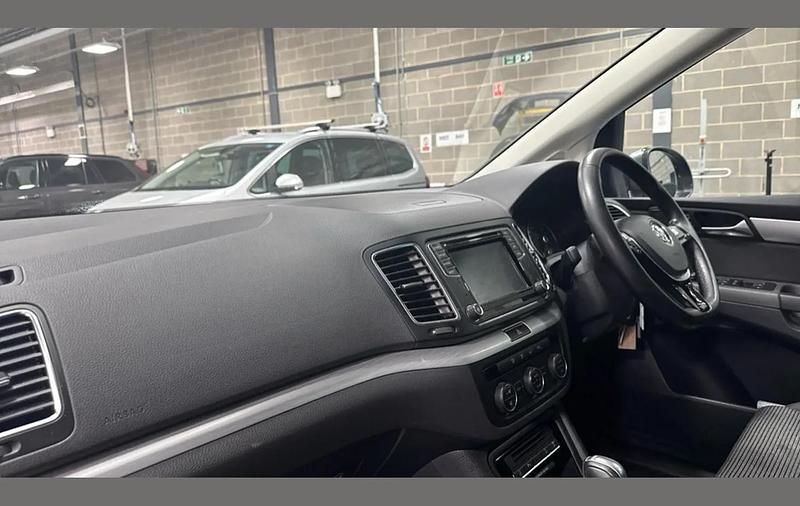 Used VW Sharan SE 150 HP (110 kW) 2021 Grey MPV