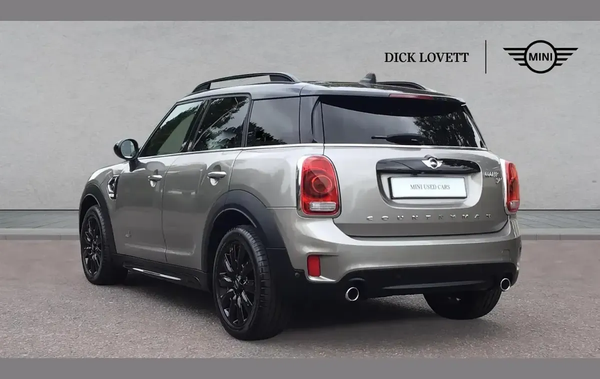 Used Mini Cooper S Countryman 187 HP (137 kW) 2017 Silver SUV