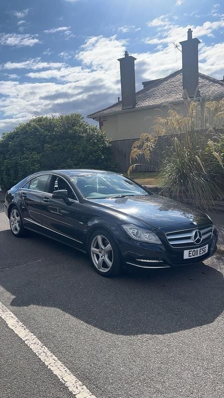 Black Used 2011 Mercedes CLS350 Coupe | £5,995 (Fair price) - Image 1/4