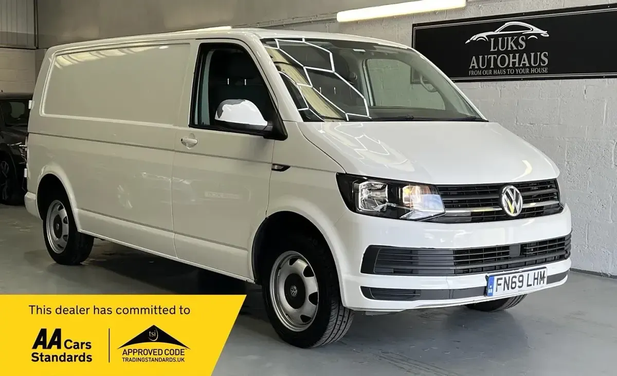 Begagnad VW Transporter Trendline 2019 Blå Van
