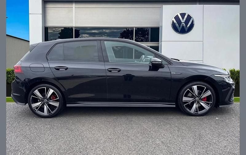 Used VW Golf VIII GTD 200 HP (147 kW) 2022 Black Hatchback