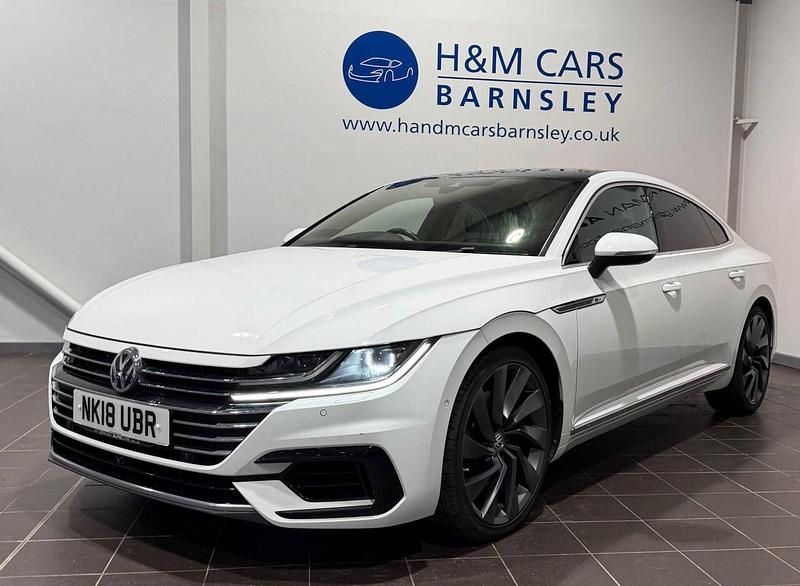 Używany VW Arteon R-line 280 KM (205 kW) 2018 Biały Hatchback