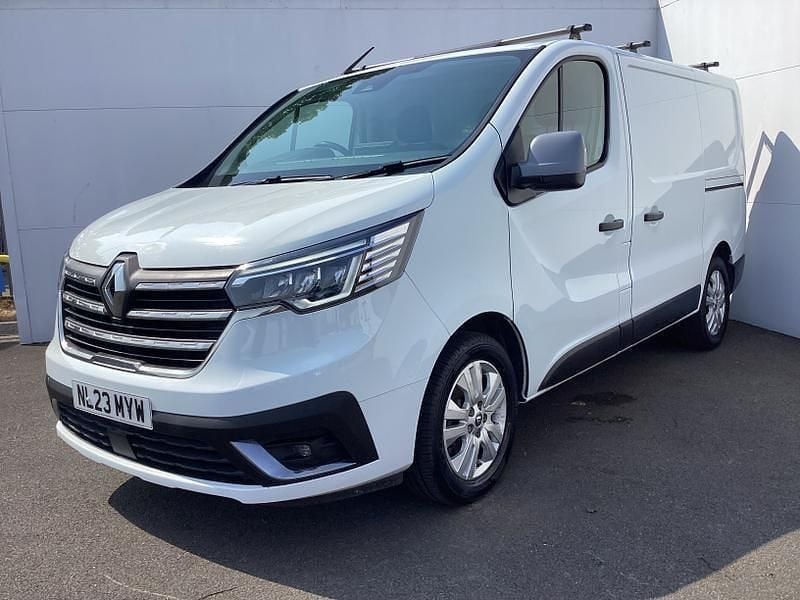 Used Renault Trafic 2023 White MPV
