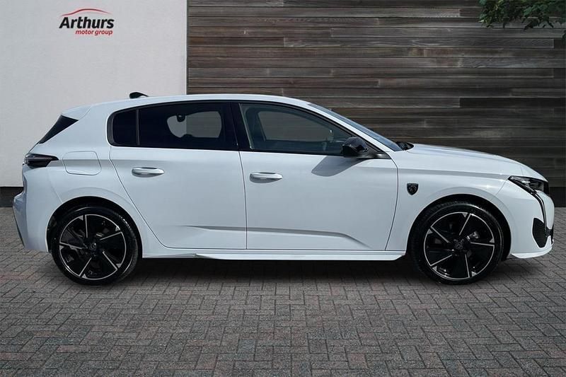 White Used 2023 Peugeot e-308 GT Hatchback | £26,450 (Fair price) - Image 1/4