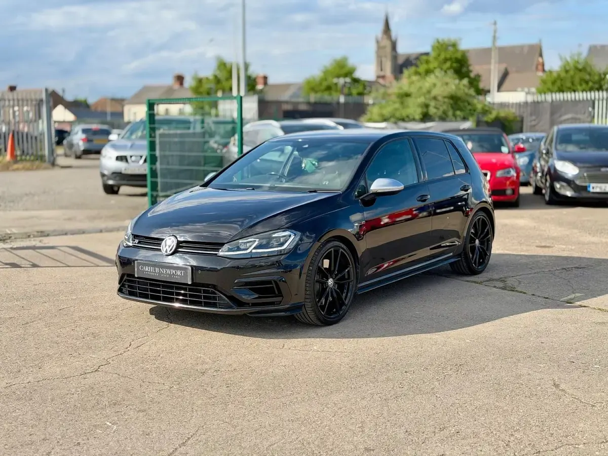Usado VW Golf VII R 300 HP (220 kW) 2019 Preto Citadino