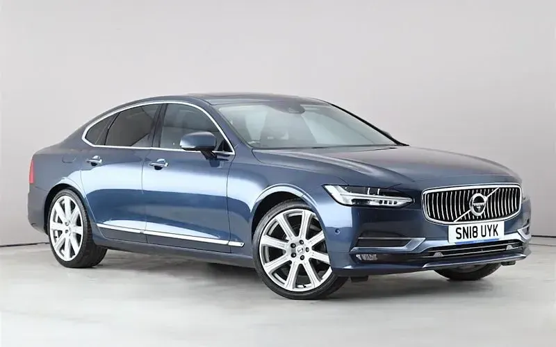 Usado Volvo S90 Inscription 190 HP (139 kW) 2018 Sedan