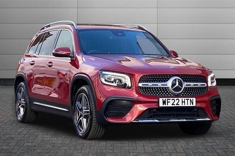 Used Mercedes GLB200 AMG Line Premium 150 HP (110 kW) 2022 Patagonia red SUV