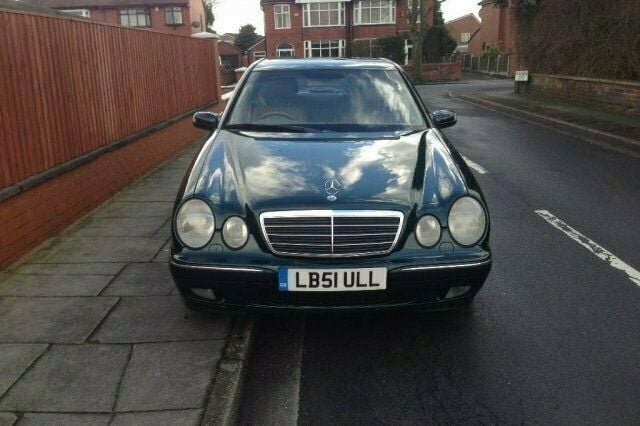 Used Mercedes E320 Elegance 2001 Sedan
