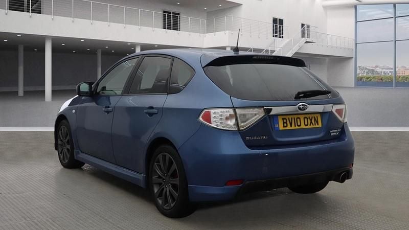Begagnad Subaru Impreza 2010 Blå Halvkombi