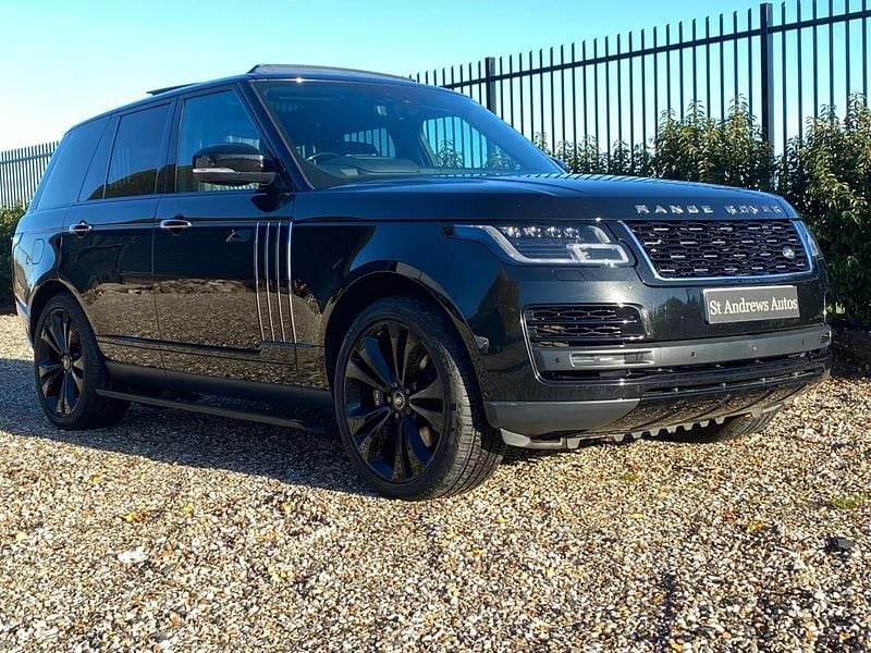 Black Used 2020 Land Rover Range Rover SVAutobiography Dynamic Black SUV | £49,995 (A bit pricey) - Image 1/4