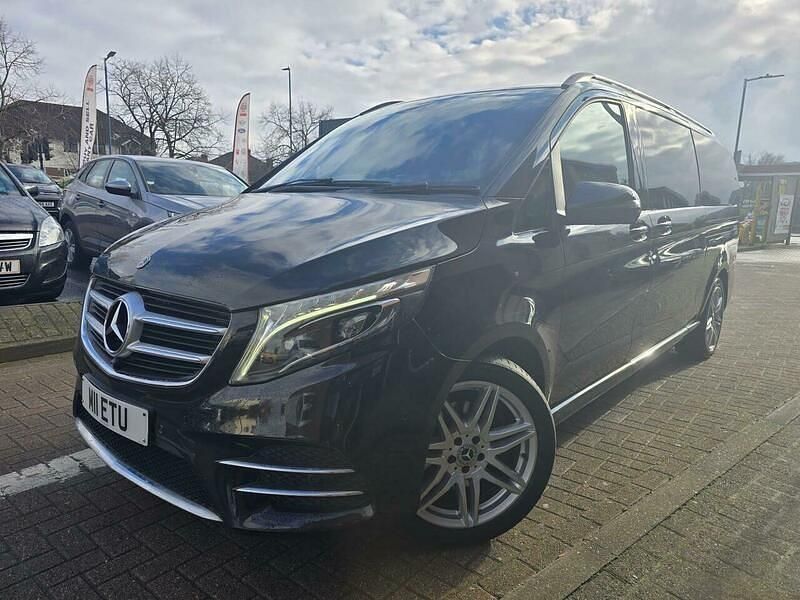 Used Mercedes V220 AMG line 2018 Black MPV
