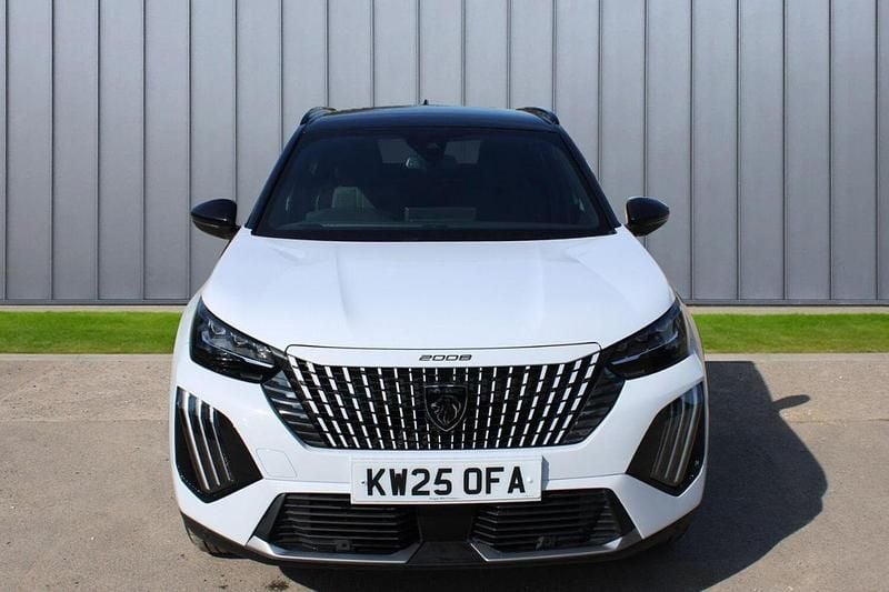 Used Peugeot 2008 GT 134 HP (98 kW) 2025 White SUV