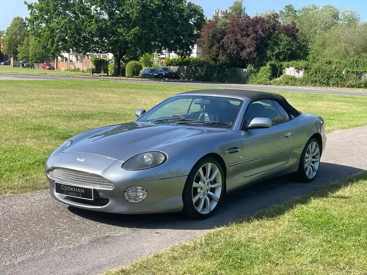 Used Aston Martin DB7 420 HP (308 kW) 2002 Silver Cabriolet