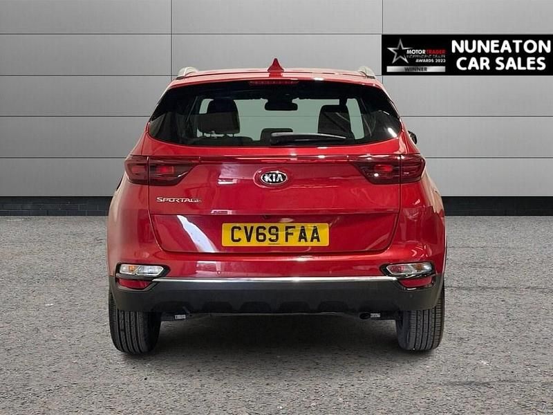 Used Kia Sportage 130 HP (95 kW) 2019 Red SUV