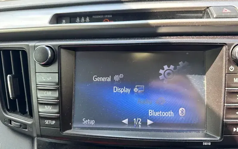 Used Toyota RAV4 Hybrid 197 HP (144 kW) 2018 Blue SUV