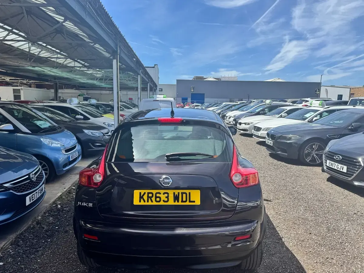 Used Nissan Juke Acenta 117 HP (86 kW) 2013 Black SUV