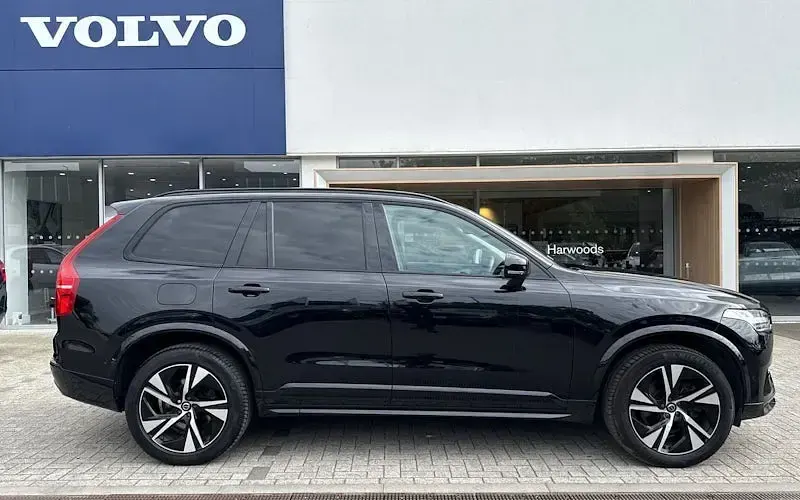 Used Volvo XC90 Plus 235 HP (172 kW) 2023 SUV