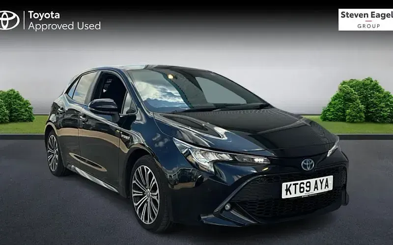 Used Toyota Corolla Design 184 HP (135 kW) 2022 Hatchback