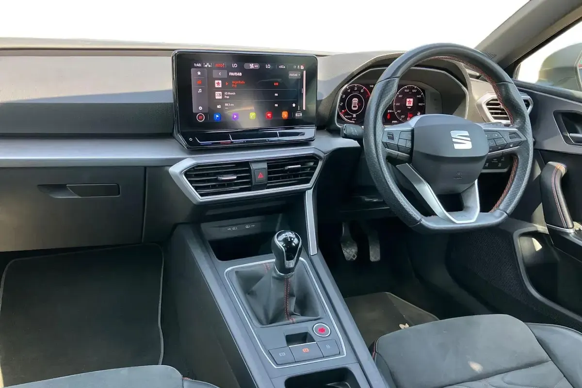 Used Seat Leon FR Sport 150 HP (110 kW) 2022 Grey Hatchback