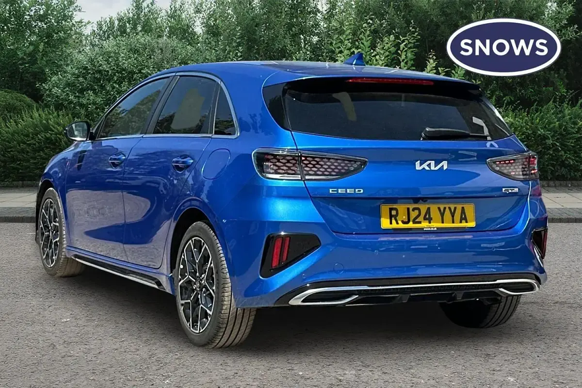 Used Kia Ceed GT-Line 138 HP (101 kW) 2024 Blue Hatchback