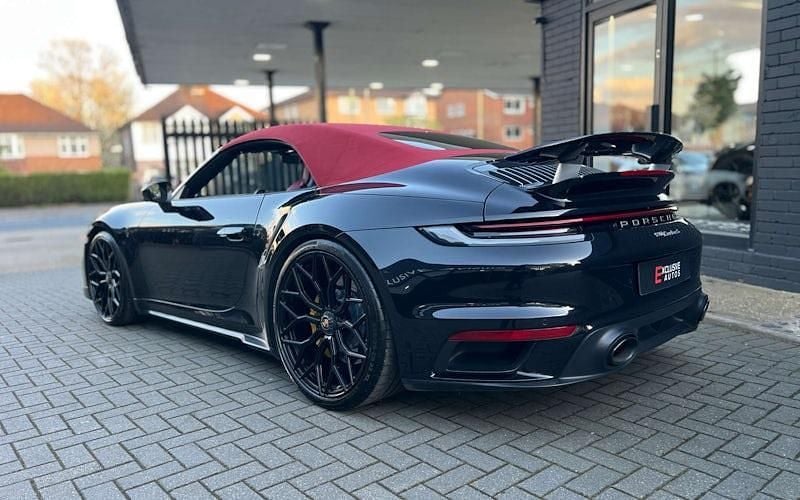 Usado Porsche 911 650 HP (478 kW) 2023 Cabrios
