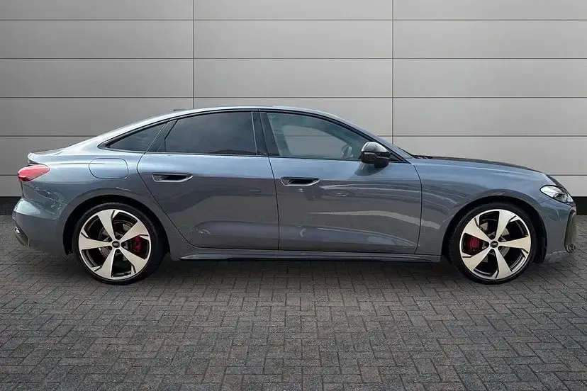 Used Audi A5 Advanced 148 HP (108 kW) 2025 Horizon blue Hatchback