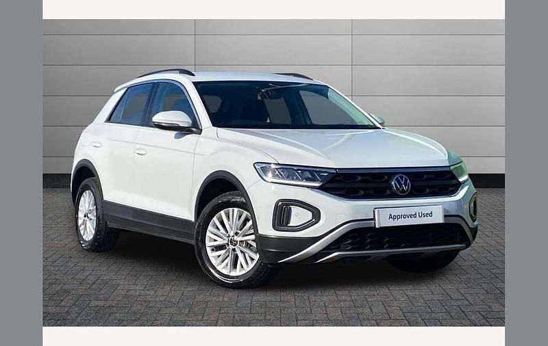 Used VW T-Roc Life 150 HP (110 kW) 2023 White SUV