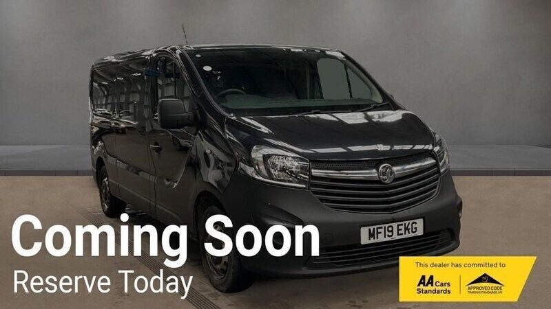 Black Used 2019 Vauxhall Vivaro Van | £7,943 (Good price) - Image 1/4