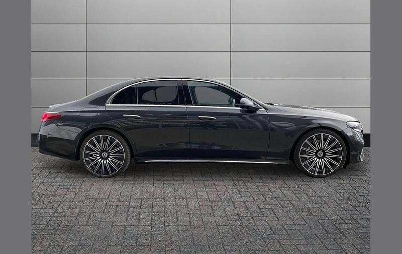 Used Mercedes E450 Exclusive 362 HP (266 kW) 2024 Grey Sedan