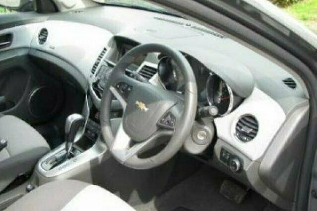 Used Chevrolet Cruze 2010 Sedan