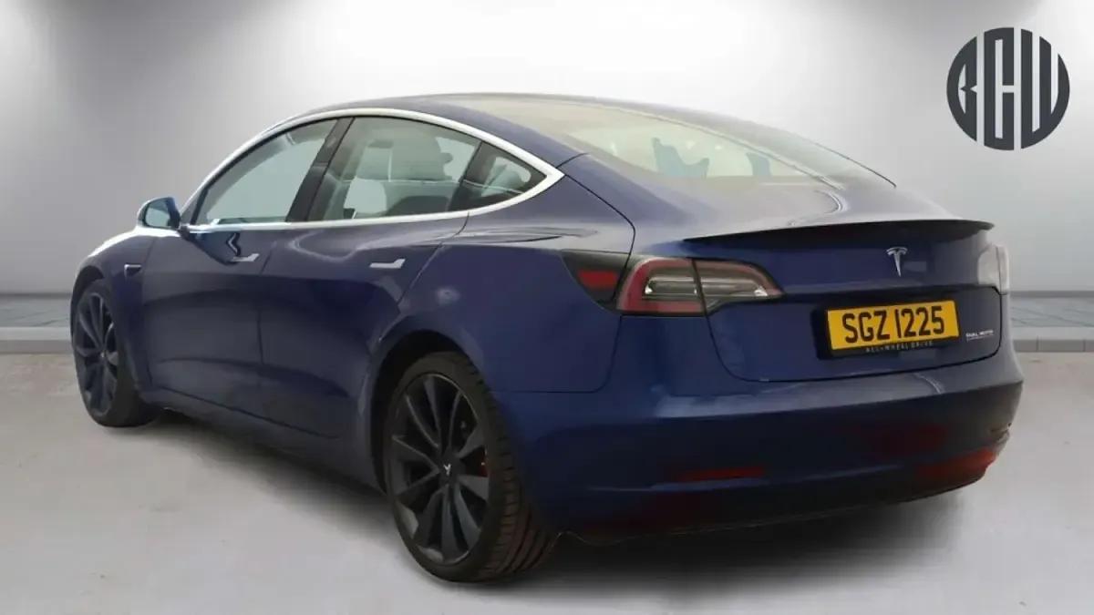 Used Tesla Model 3 Performance 461 kW (627 HP) 2020 Blue Sedan