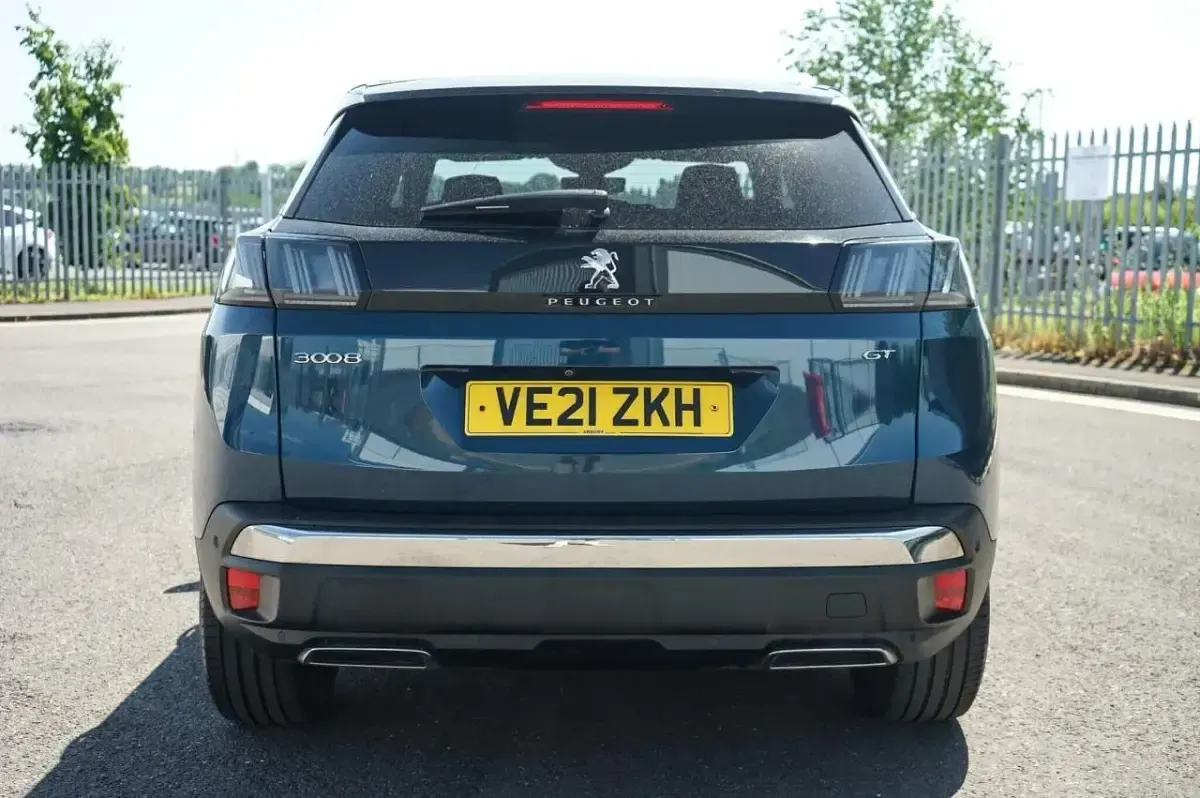 Used Peugeot 3008 GT 131 HP (96 kW) 2021 Blue SUV