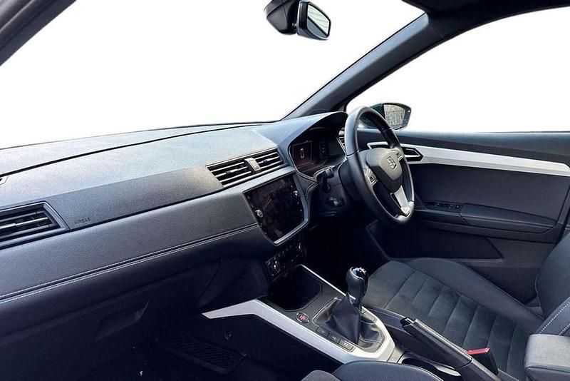 Used Seat Arona XCELLENCE Lux 113 HP (83 kW) 2020 White SUV