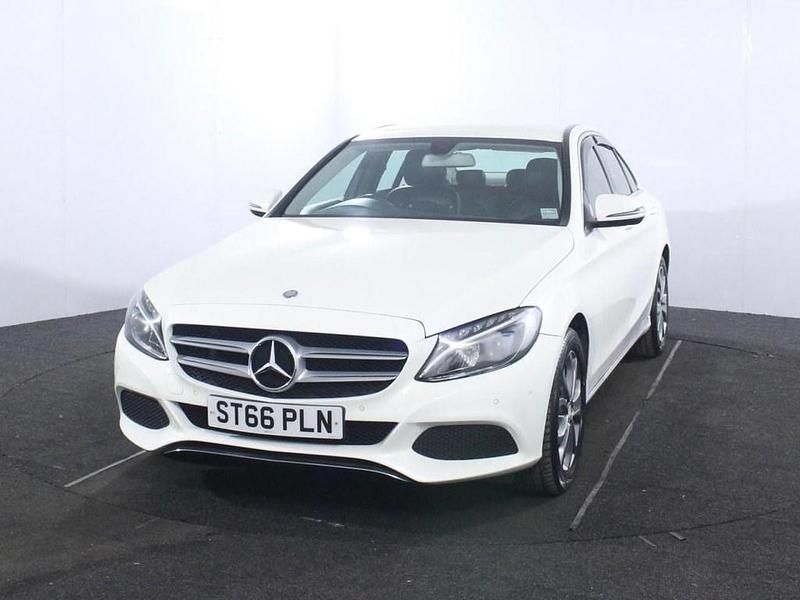 Used Mercedes C350e 80 HP (58 kW) 2016 White Sedan