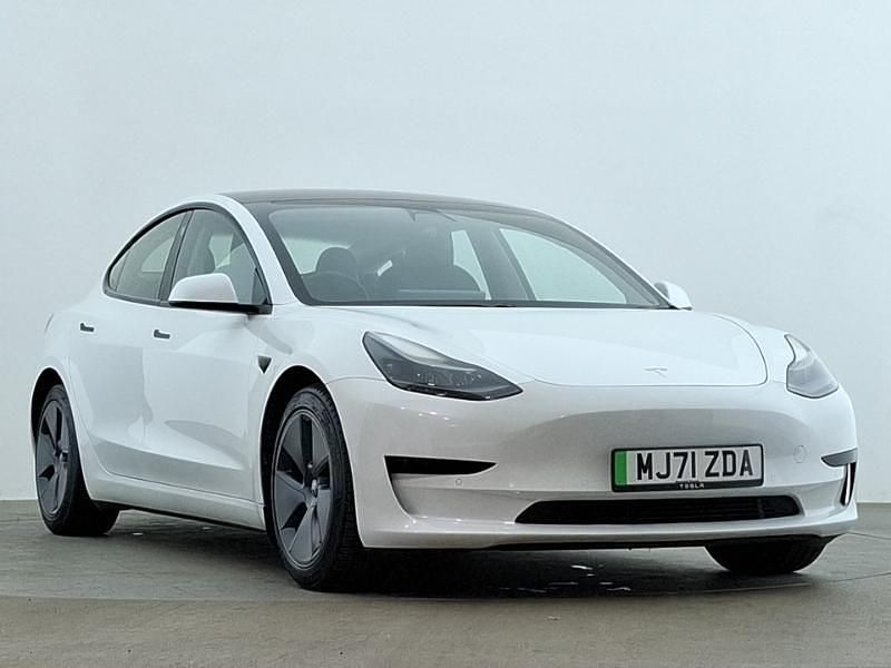 Used Tesla Model 3 Standard Range 208 kW (283 HP) 2021 White Sedan
