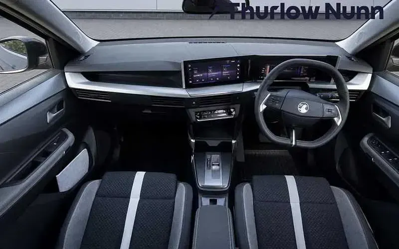 Used Vauxhall Frontera 83 kW (113 HP) 2025 Blue SUV