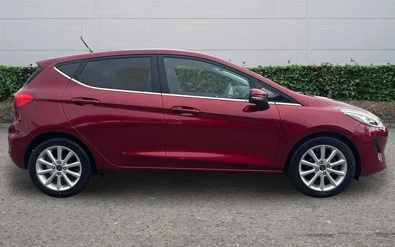 Usado Ford Fiesta Titanium 101 HP (74 kW) 2021 Citadino