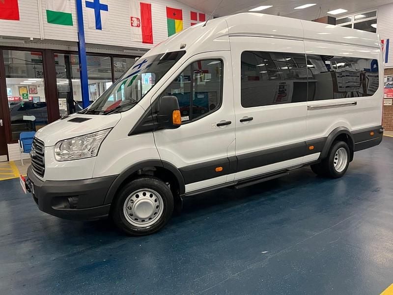 Used Ford Transit Trend 125 HP (91 kW) 2018 White