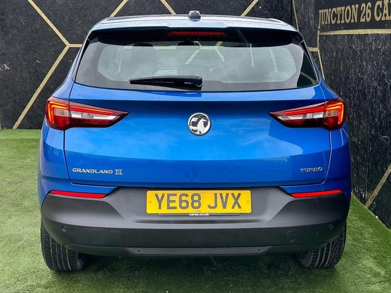 Used Vauxhall Grandland X S 130 HP (95 kW) 2018 Blue SUV