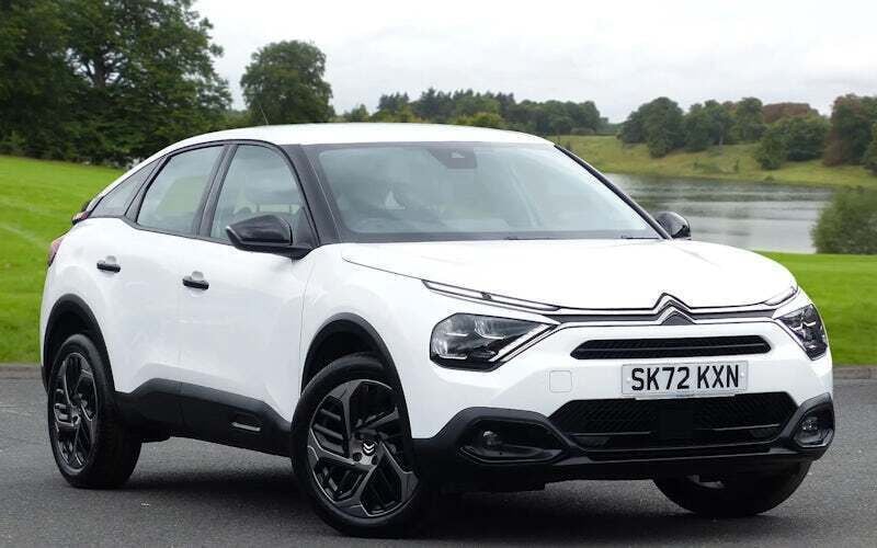 White Used 2022 Citroën C4 PureTech Hatchback | £12,999 (Fair price) - Image 1/4
