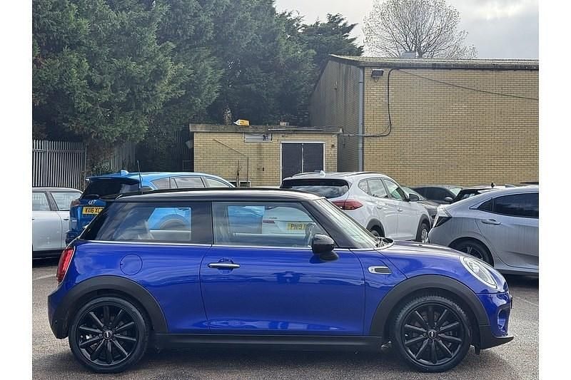 Used Mini Cooper Hatch 2018 Blue Hatchback
