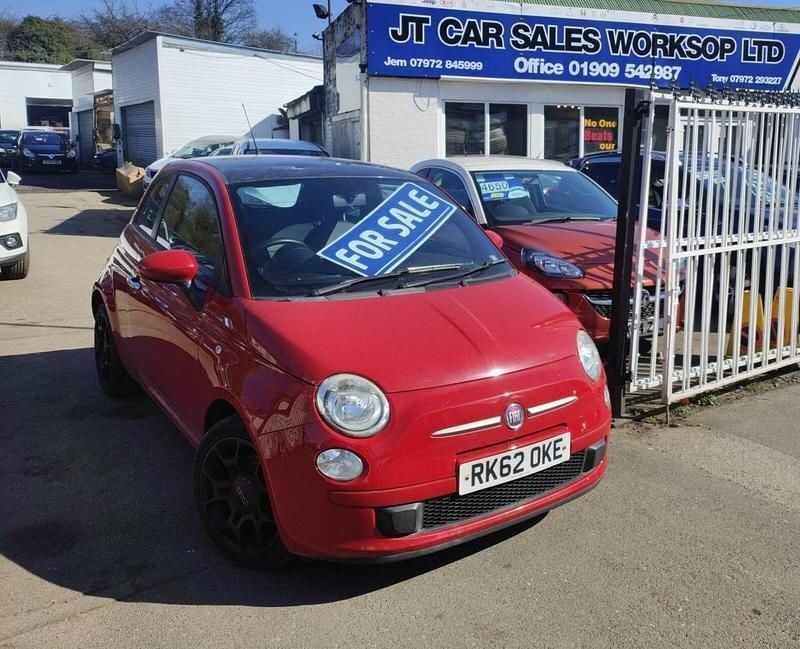 Used Fiat 500 85 HP (62 kW) 2012 Red Hatchback