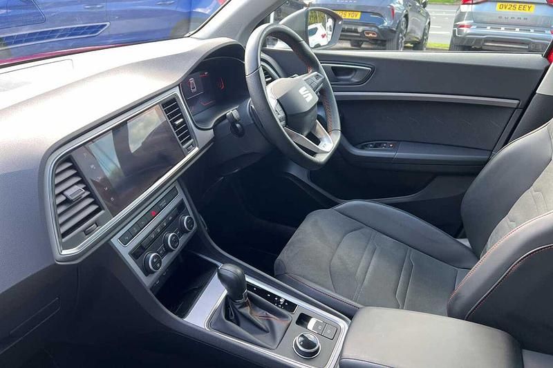 Used Seat Ateca FR 148 HP (108 kW) 2024 Red SUV