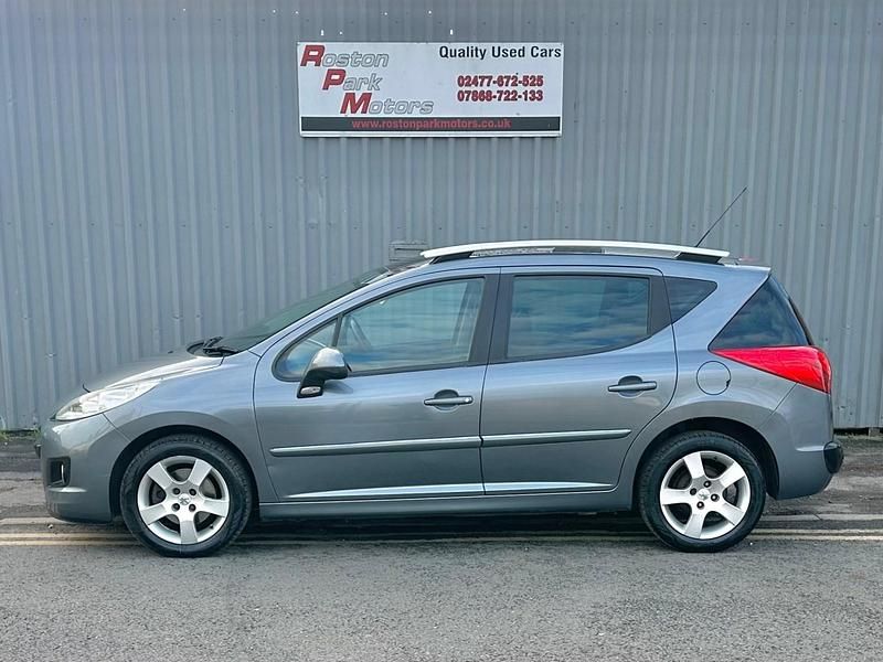 Used Peugeot 207 Allure 92 HP (67 kW) 2011 Iron grey Estate