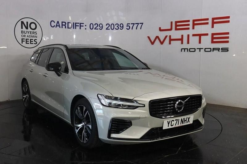 Gold Used 2021 Volvo V60 R-Design Estate | £21,488 (Fair price) - Image 1/4