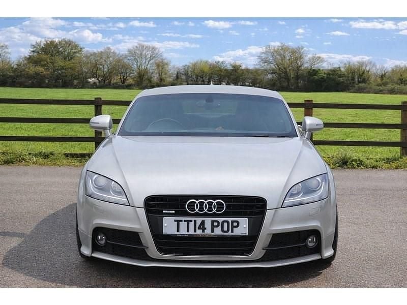Used Audi TT Black Edition 184 HP (135 kW) 2014 Beige Coupe
