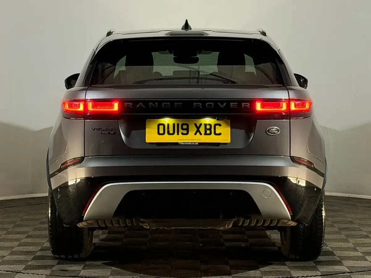 Used Land Rover Range Rover Velar SE Dynamic 250 HP (183 kW) 2019 Grey SUV