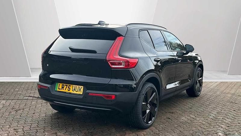 Used Volvo EX40 Plus 185 kW (252 HP) 2025 Black SUV