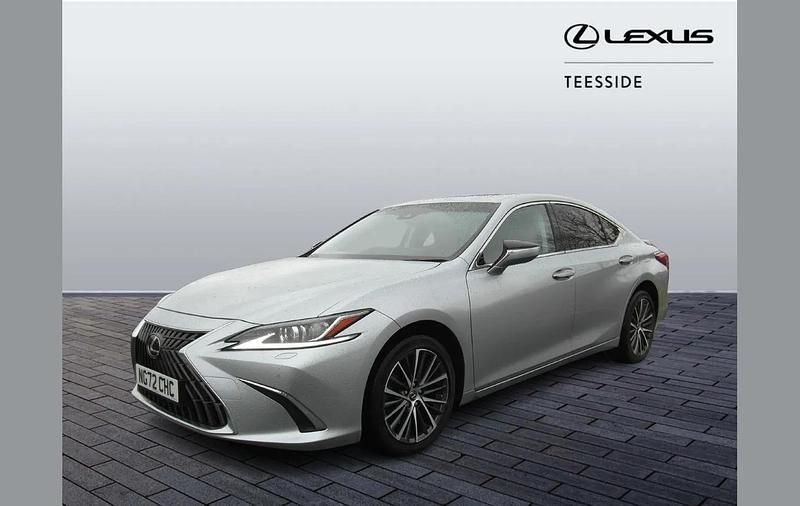 Used Lexus ES300H 214 HP (157 kW) 2023 Silver Sedan