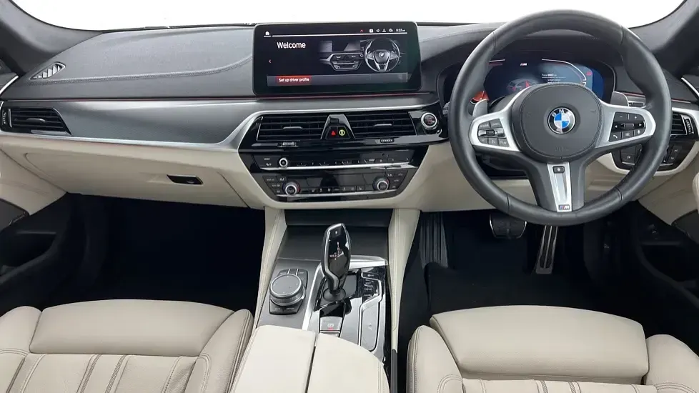 Used BMW 520 M Sport 181 HP (133 kW) 2021 Blue Estate